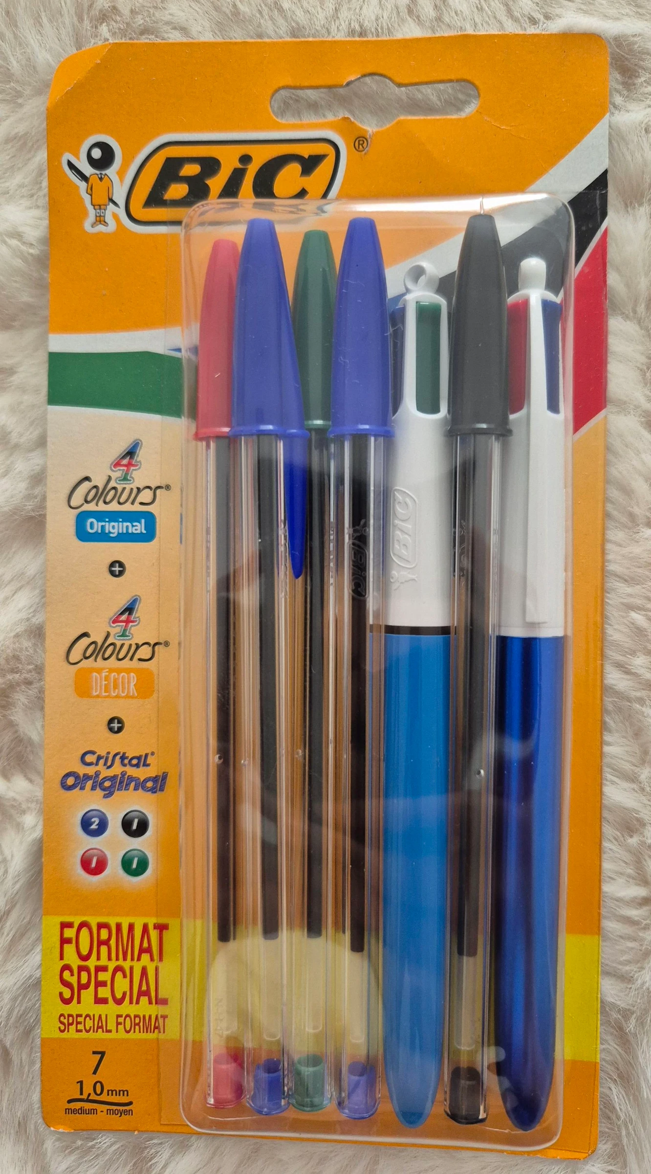 Stylos 4 couleurs + Stylos bic